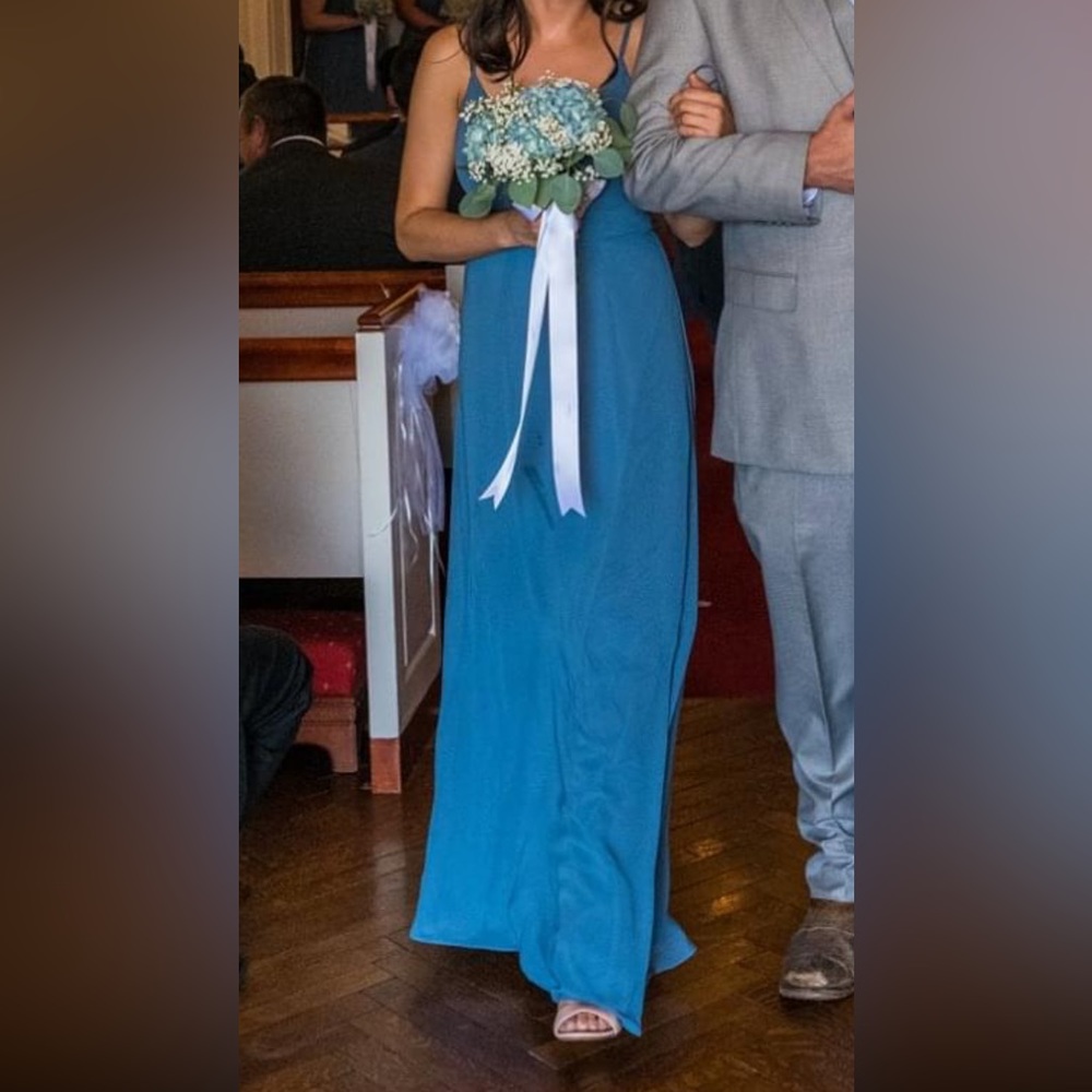 David’s Bridal Dusty Blue bridesmaid dress size 2